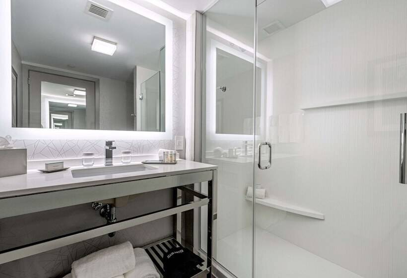 Люкс, Homewood Suites By Hilton Boston Logan Airport Chelsea