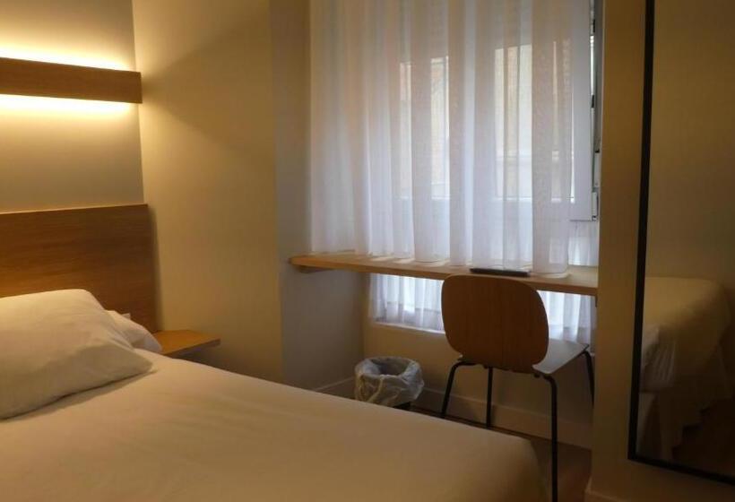 Номер Стандарт Индивидуальный, Plaza Pombo B&b   Hostal