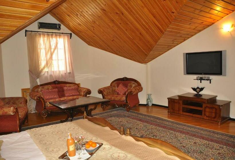 غرفة قياسية, Samarkand Safar