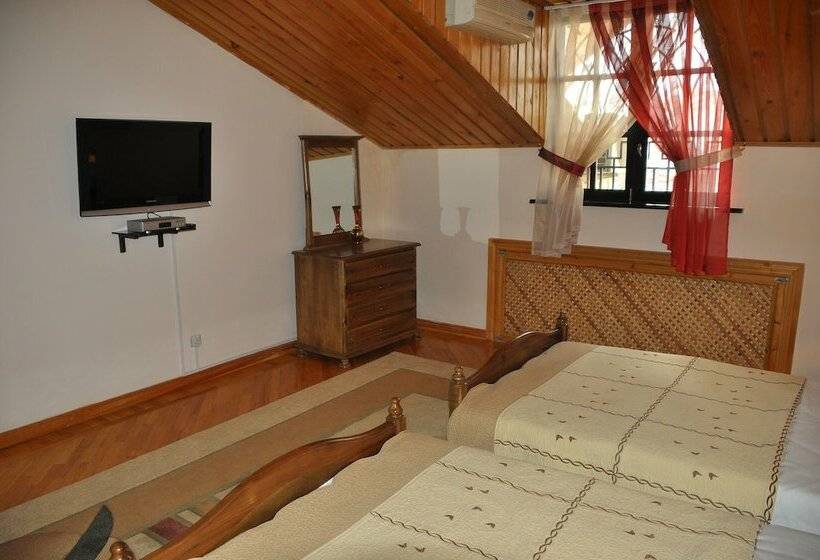 غرفة قياسية, Samarkand Safar