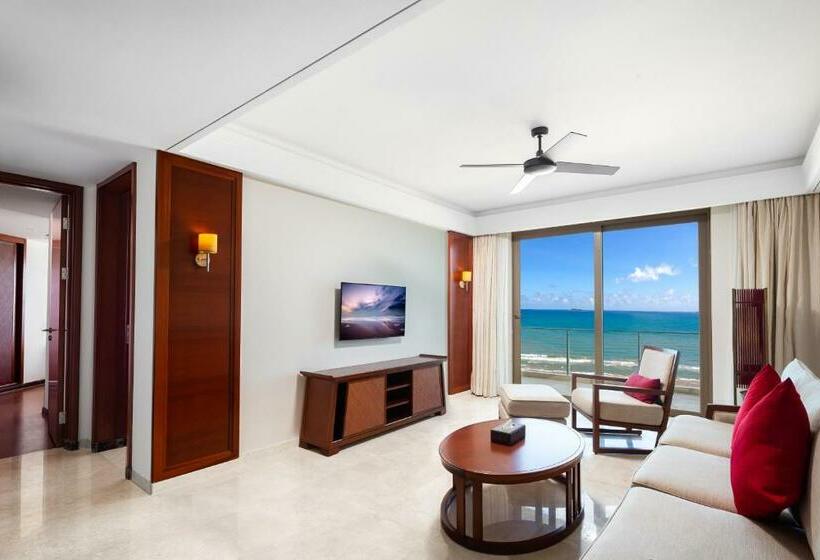 سوئیت خانواده 2 خوابه, Sanya Seacube Holiday