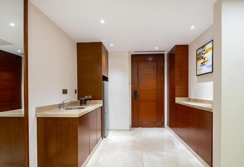 سوئیت خانواده 2 خوابه, Sanya Seacube Holiday