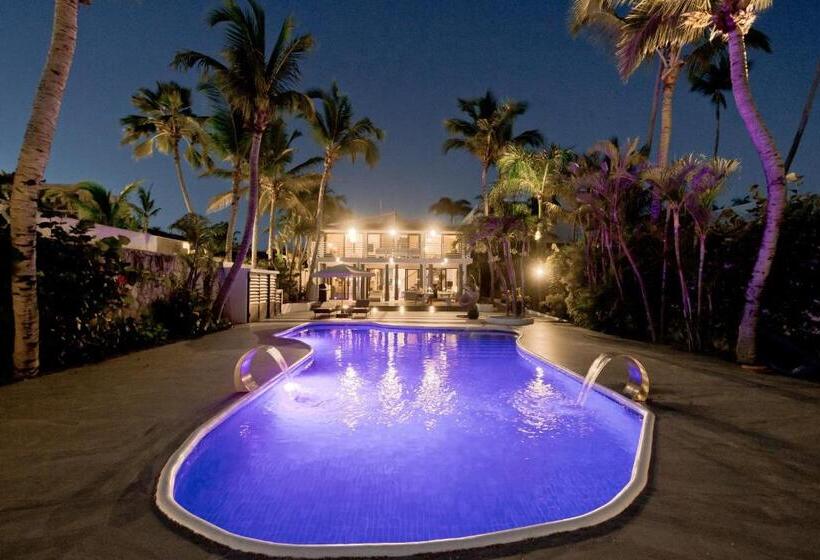 ویلای لوکس 1 خوابه, TRACADERO Beach Club & Holidays Rentals