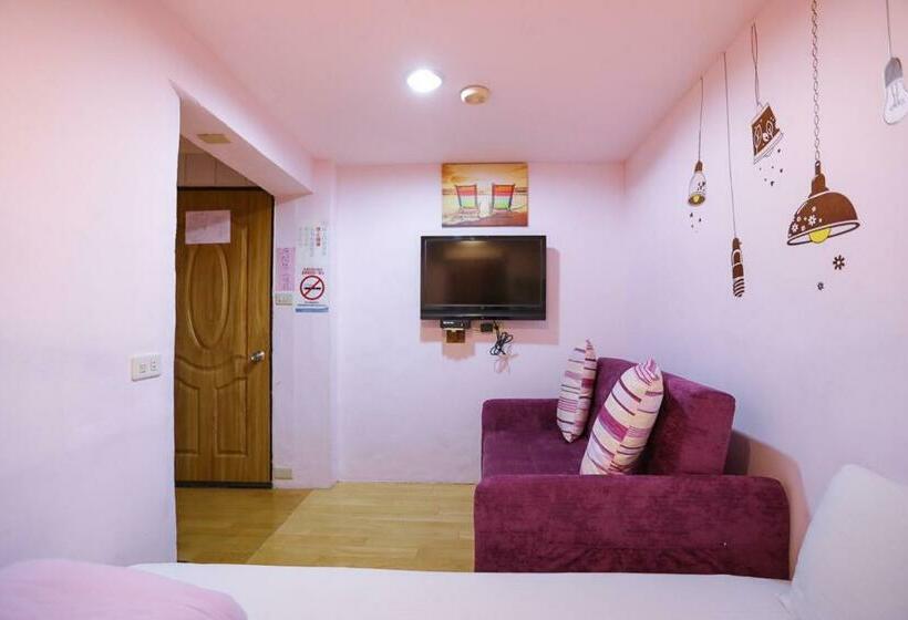 اتاق استاندارد, Jiufen Ligin B&b