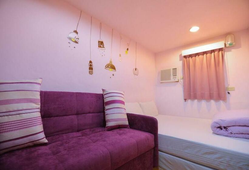 اتاق استاندارد, Jiufen Ligin B&b