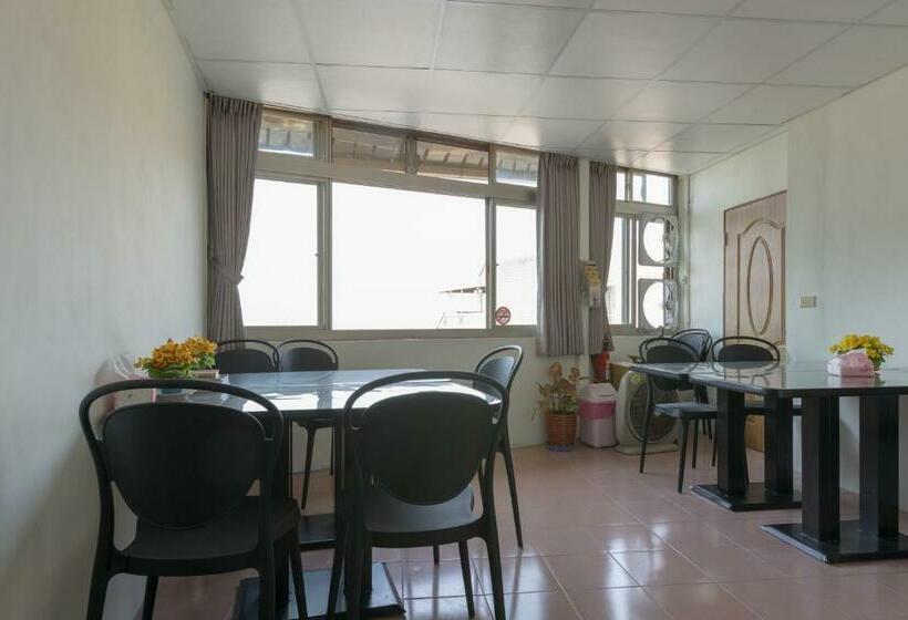 اتاق استاندارد, Jiufen Ligin B&b