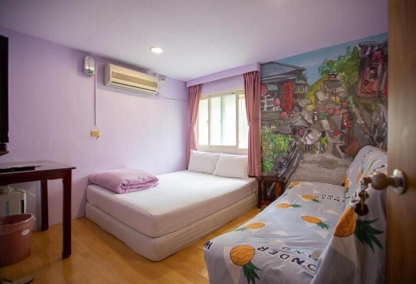 اتاق استاندارد, Jiufen Ligin B&b