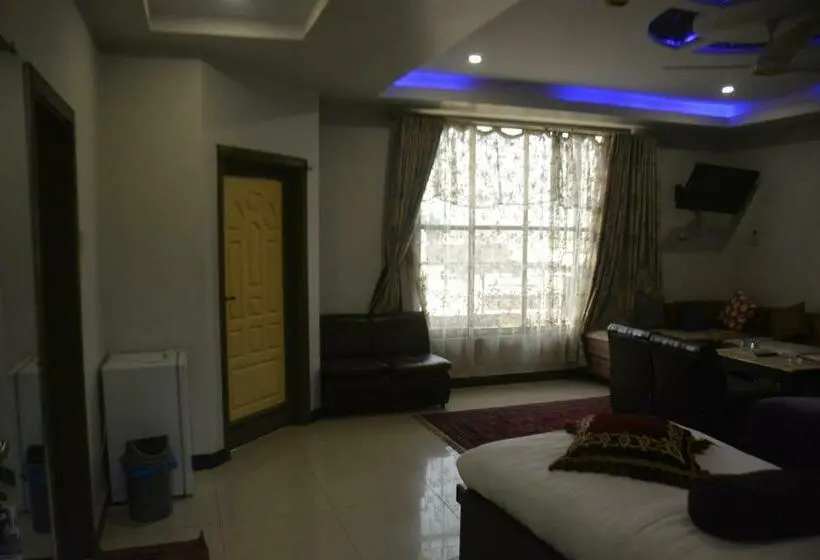 سوییت خانوادگی, Abeer Hotel By Lmc