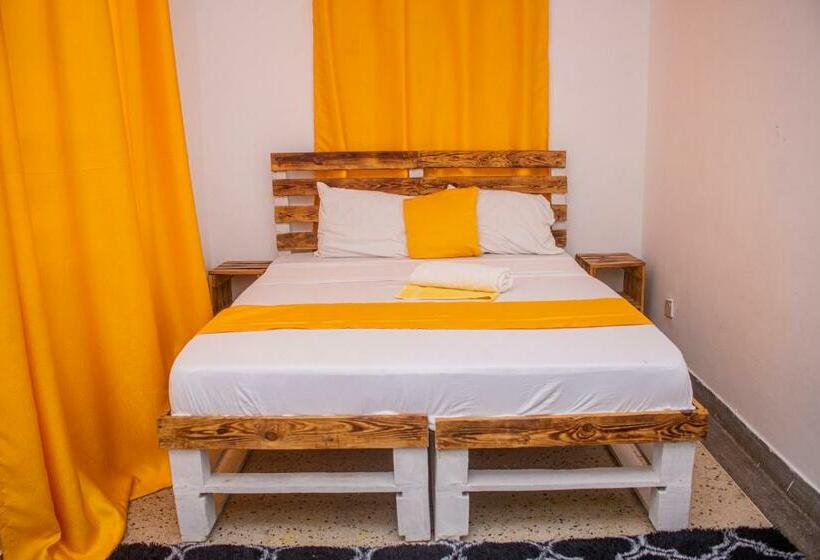 اتاق استاندارد با بالکن, Sue Casa Mtwapa