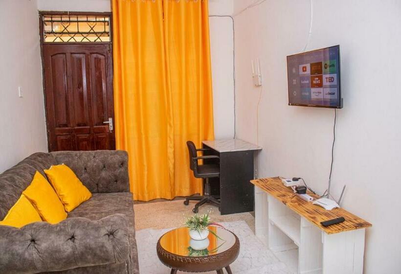 اتاق استاندارد با بالکن, Sue Casa Mtwapa