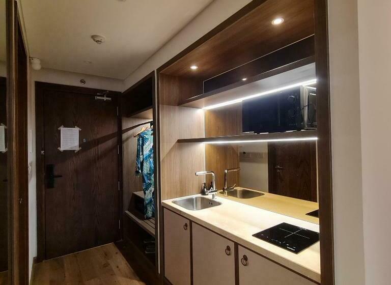 آپارتمان 1 خوابه, Gold View