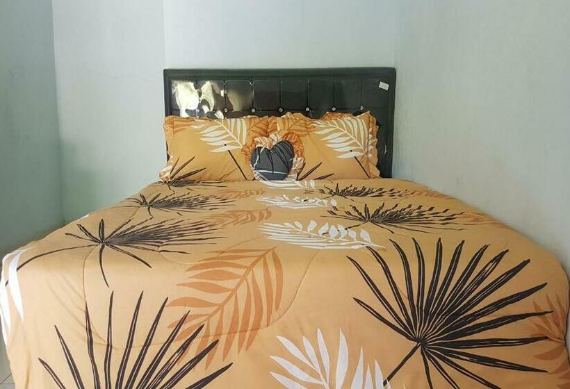 غرفة قياسية, Surya Abadi Homestay Syariah Redpartner