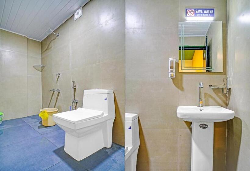 Трехместный Номер Классика, Oyo Flagship The Coffee Club Executive Lodging