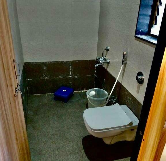 Klassiskt Trippelrum, Spot On Isha Guest House