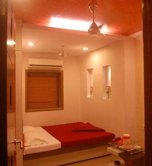 غرفة قياسية, Welcome, Mumbai