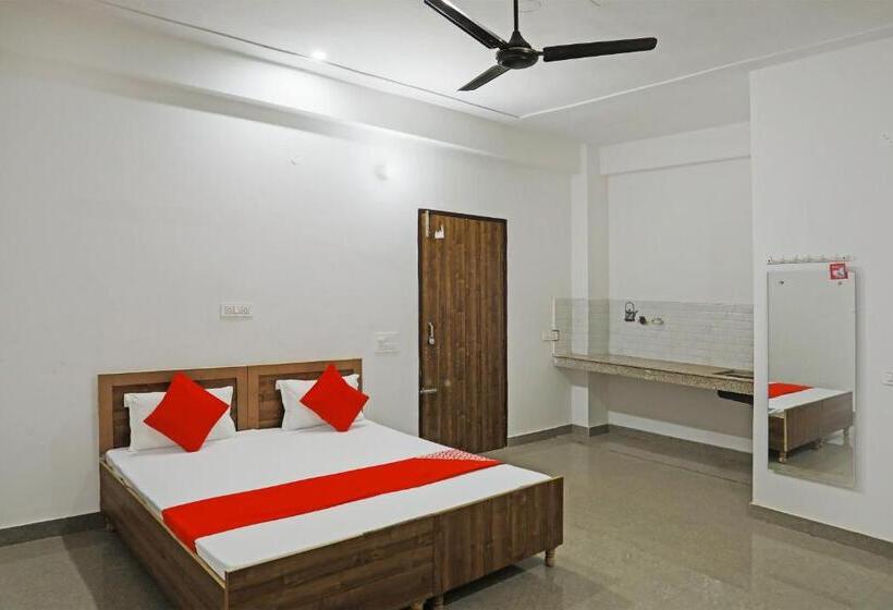 Трехместный Номер Классика, Oyo Flagship Hotel Yuvraj Plaza