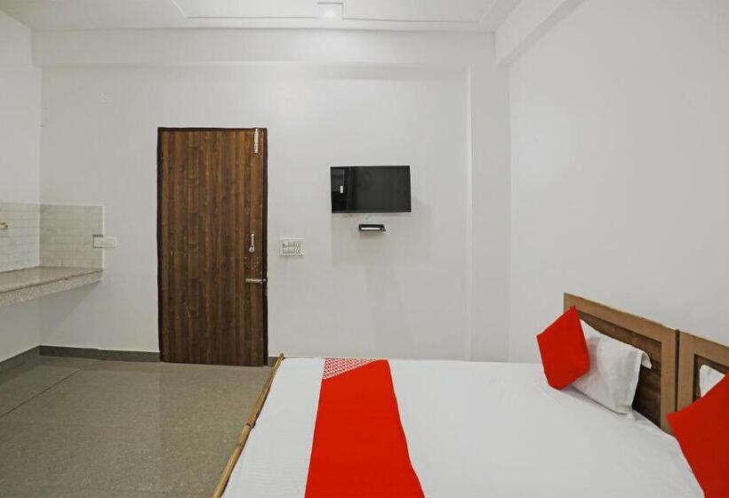 트리플 클래식 룸, Oyo Flagship Hotel Yuvraj Plaza