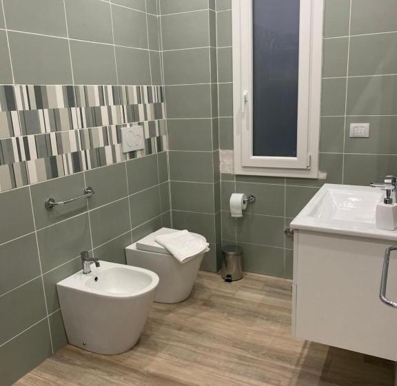 Номер Deluxe, Maryam23