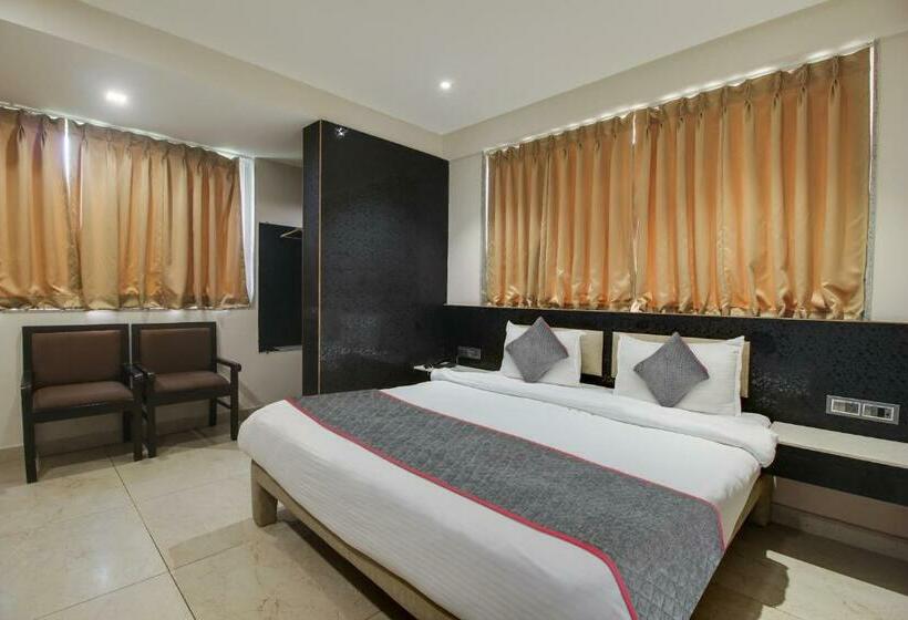 三人经典房间, Collection O Avasa Grand