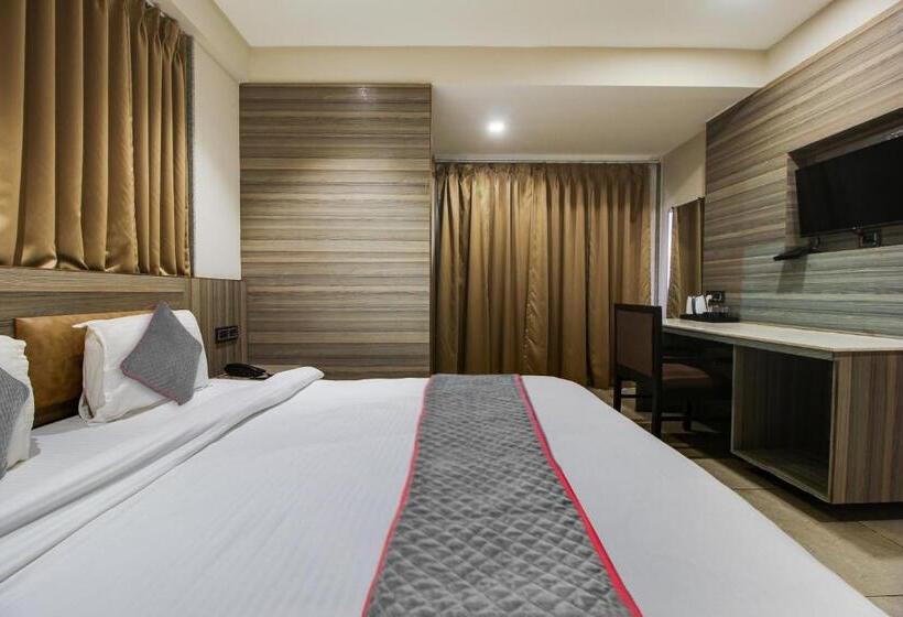 三人经典房间, Collection O Avasa Grand