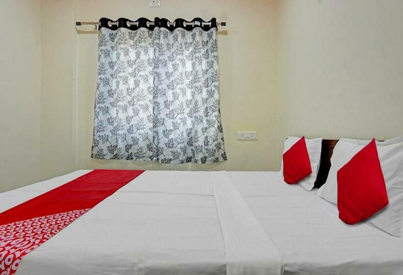 חדר קלאסי לשלושה, Oyo Flagship Sai Balaji Lodge