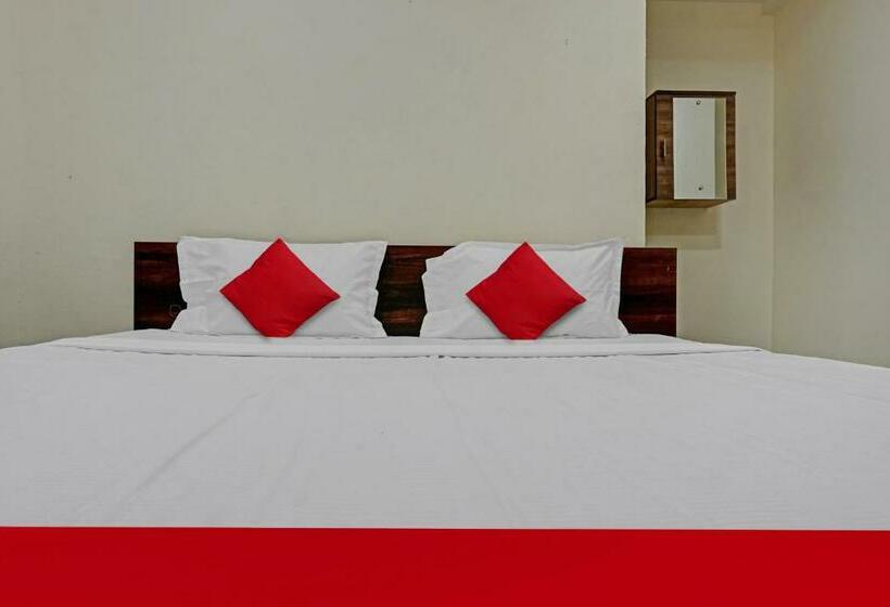 غرفة كلاسيكية ثلاثية, Oyo Flagship Sai Balaji Lodge