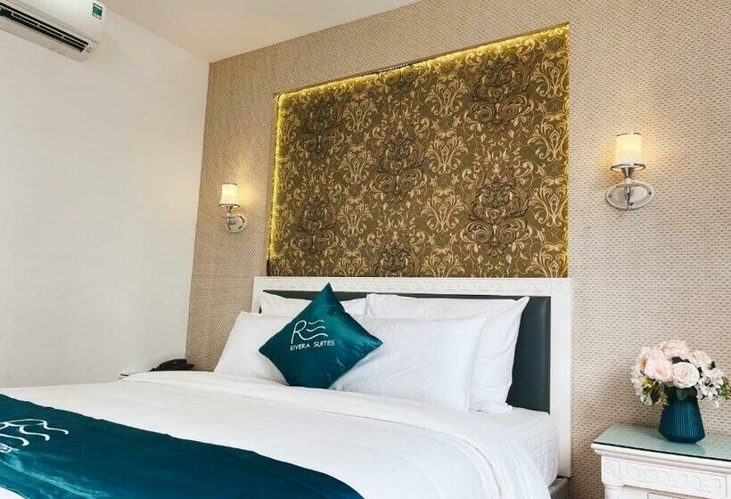 اتاق لوکس, Rivera Boutique