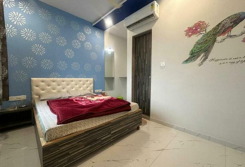 Трехместный Номер Классика, (sik106 )hotel Golden Palace & Resort