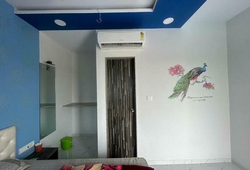 Трехместный Номер Классика, (sik106 )hotel Golden Palace & Resort