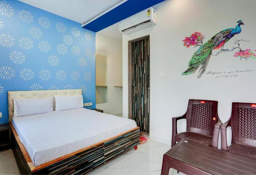 Трехместный Номер Deluxe, (sik106 )hotel Golden Palace & Resort