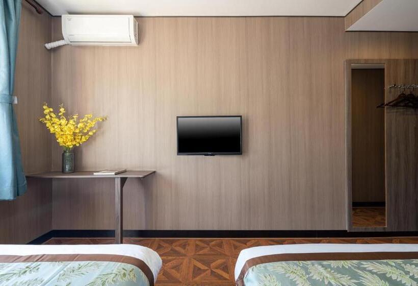 اتاق استاندارد, East Sacred Hotel ᴸᴱo   Foreign Accept   Two Minutes Walk To Subway 丨tourism Service English Speakin