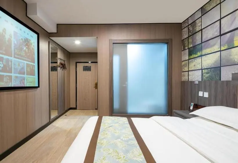Deluxe-huone, East Sacred Hotel ᴸᴱo   Foreign Accept   Two Minutes Walk To Subway 丨tourism Service English Speakin