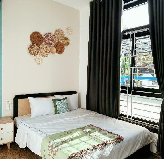 اتاق لوکس, Under The Sun Homestay