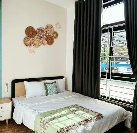 اتاق لوکس, Under The Sun Homestay