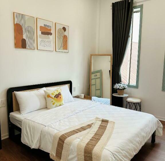 اتاق لوکس, Under The Sun Homestay