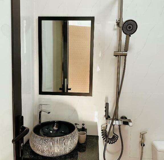 اتاق لوکس با تخت بزرگ, Under The Sun Homestay