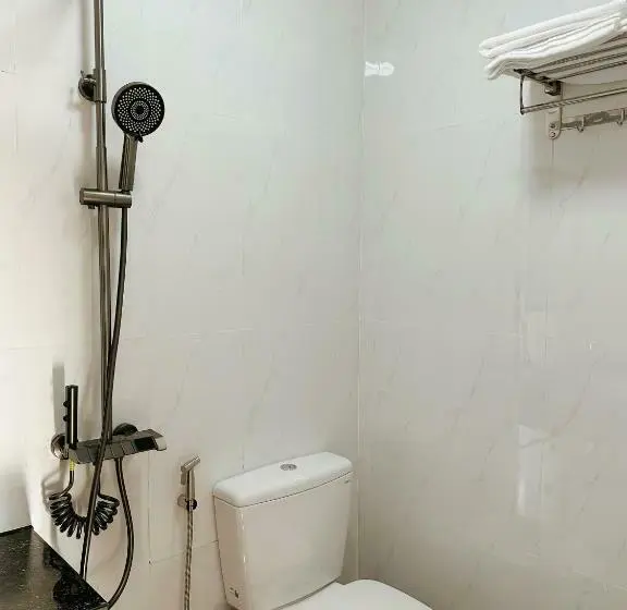 اتاق لوکس با تخت بزرگ, Under The Sun Homestay