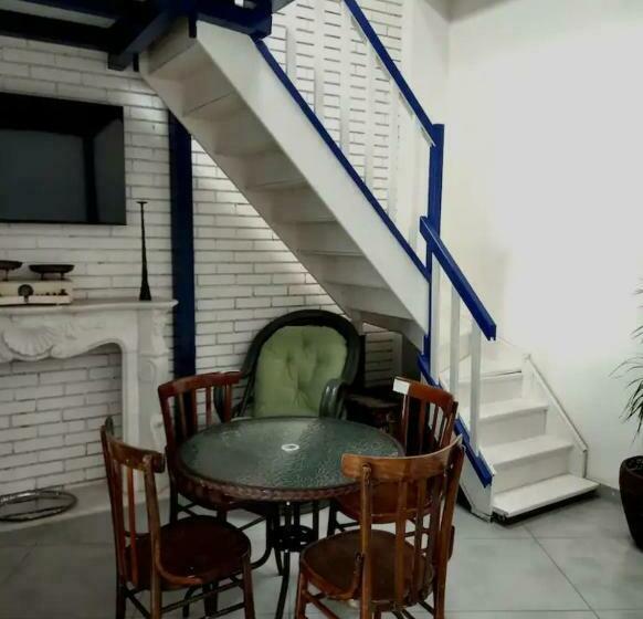 اتاق استاندارد, Loft House