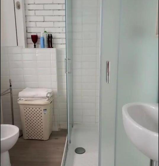 اتاق استاندارد, Loft House