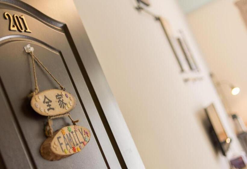 バルコニー付スタンダード4ベッドルーム, Dropby B&b