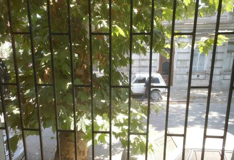 اتاق استاندارد سه نفره, Guesthouse Rest