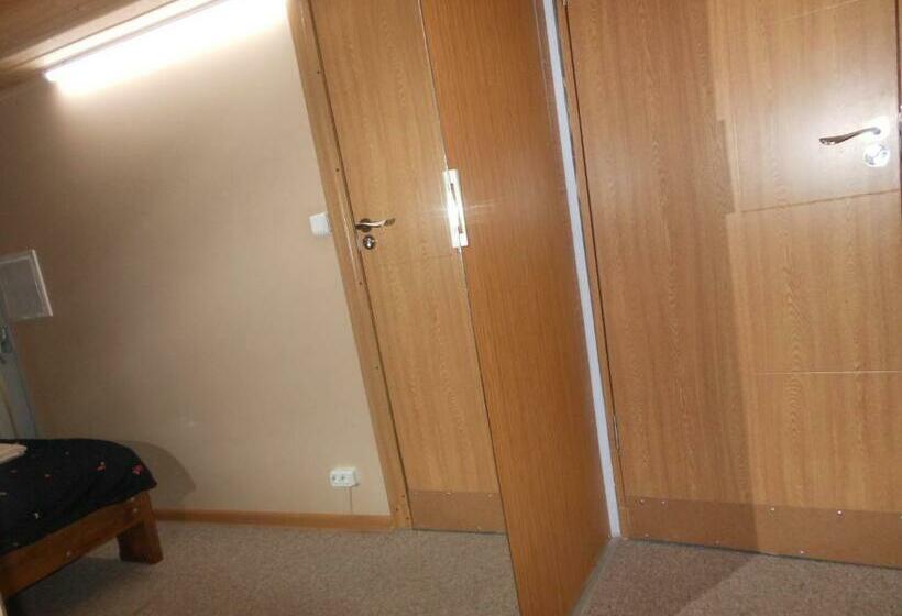 اتاق استاندارد, Guesthouse Rest