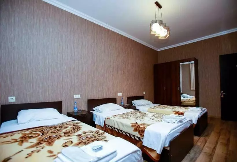 Economy Triple Room, 4you