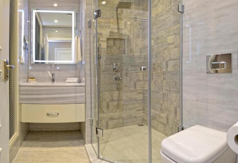 デラックスルーム, City Avenue