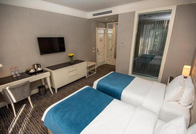 デラックスルーム, City Avenue