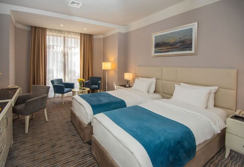 デラックスルーム, City Avenue