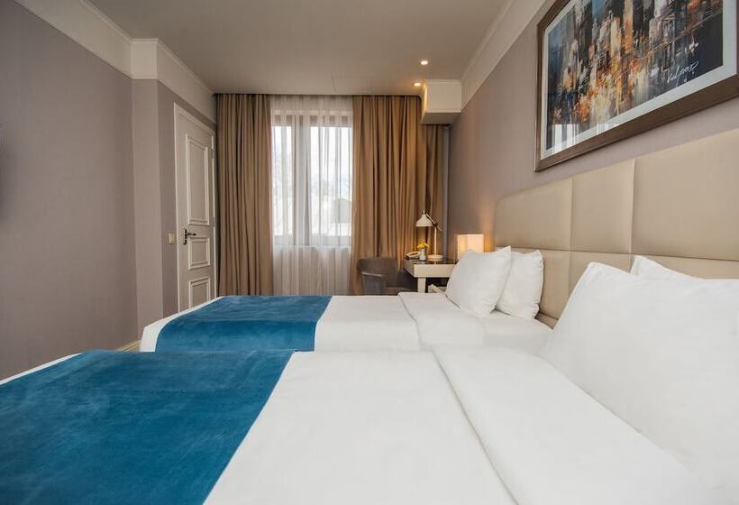 クラシックルーム, City Avenue