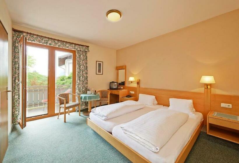 חדר אקונומי, Finkensteiner Hof