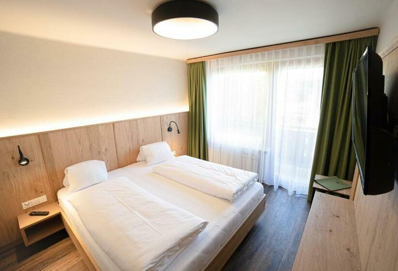 חדר סטנדרט עם מרפסת, Finkensteiner Hof