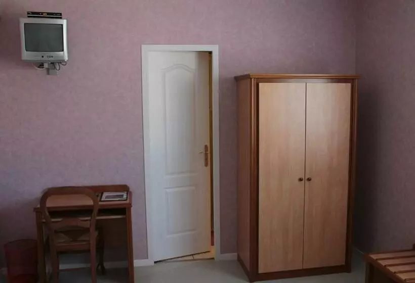 Standard-huone, Hôtel Ladagnous